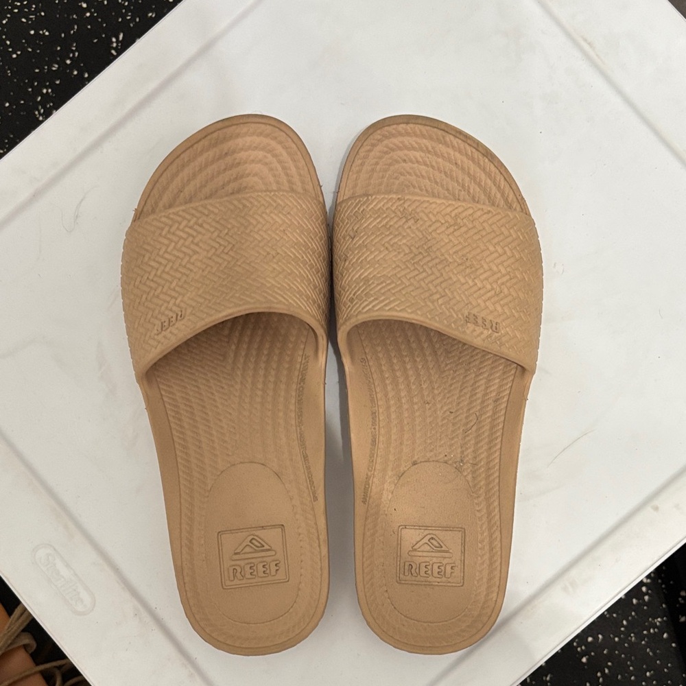 Reef Beige Slide Sandals